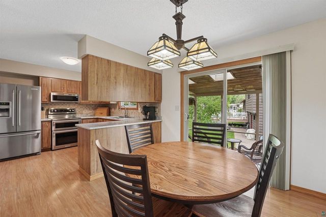 59 Highgate St, Superior, WI 54880