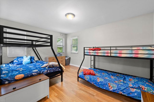 3070 Grove Street, Keego Harbor, MI 48320