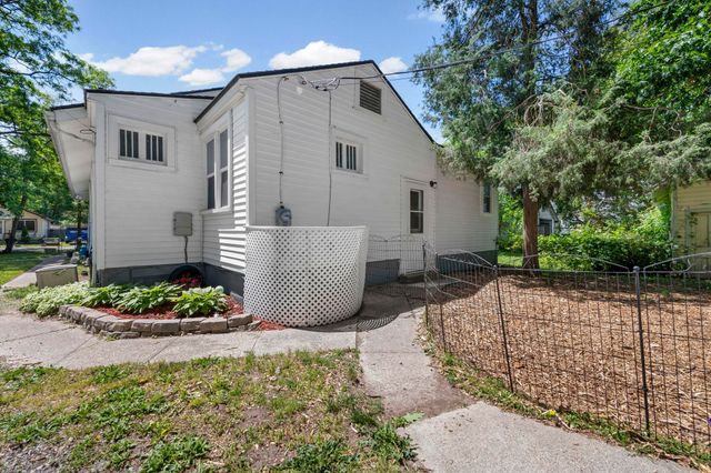 3070 Grove Street, Keego Harbor, MI 48320