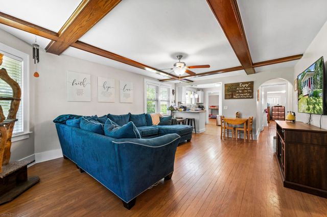 3070 Grove Street, Keego Harbor, MI 48320
