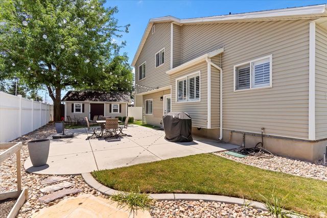 1441 BRIDGEVIEW DR, Layton, UT 84041