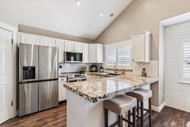 1441 BRIDGEVIEW DR, Layton, UT 84041