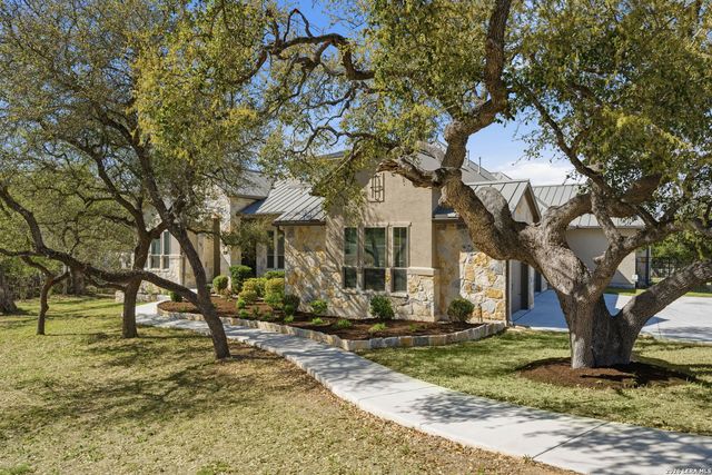 982 Belle Oaks, Bulverde, TX 78163