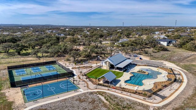 982 Belle Oaks, Bulverde, TX 78163