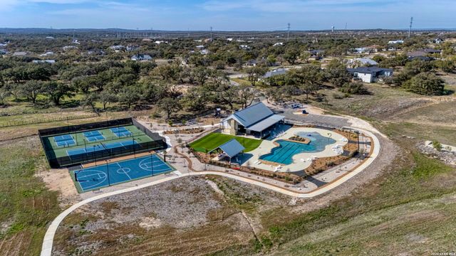 982 Belle Oaks, Bulverde, TX 78163