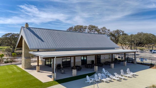 982 Belle Oaks, Bulverde, TX 78163