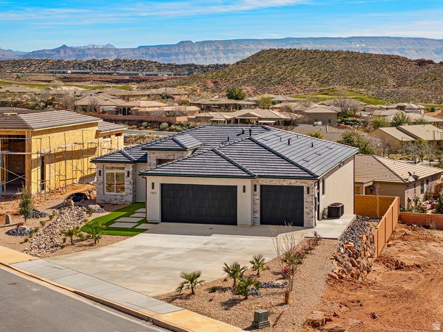 1862 N CHAPMAN DR, Washington, UT 84780