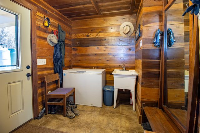 2016 Valley View Rd, Joelton, TN 37080