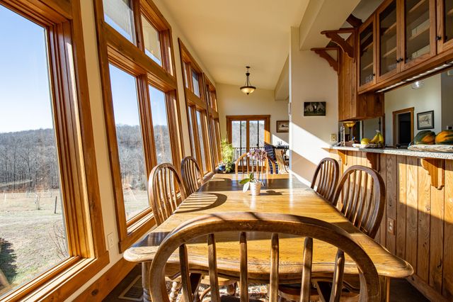 2016 Valley View Rd, Joelton, TN 37080