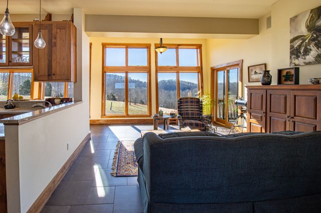 2016 Valley View Rd, Joelton, TN 37080