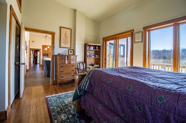 2016 Valley View Rd, Joelton, TN 37080