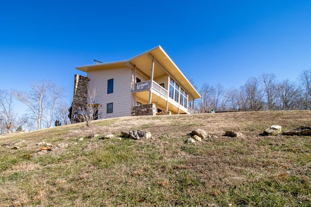 2016 Valley View Rd, Joelton, TN 37080