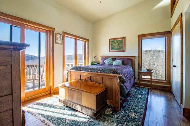 2016 Valley View Rd, Joelton, TN 37080