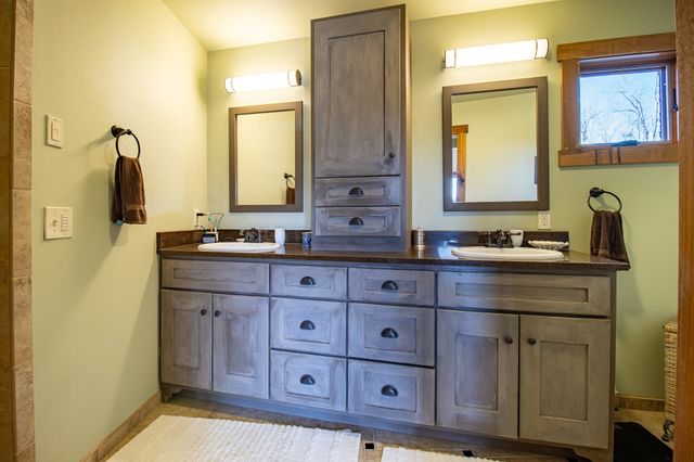 2016 Valley View Rd, Joelton, TN 37080