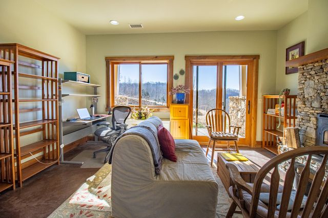 2016 Valley View Rd, Joelton, TN 37080