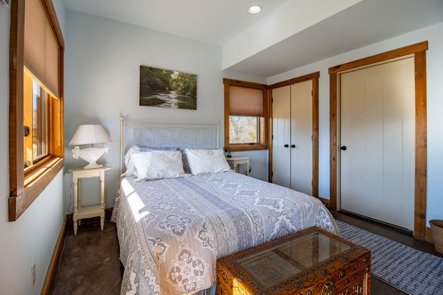 2016 Valley View Rd, Joelton, TN 37080