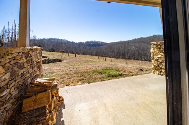2016 Valley View Rd, Joelton, TN 37080