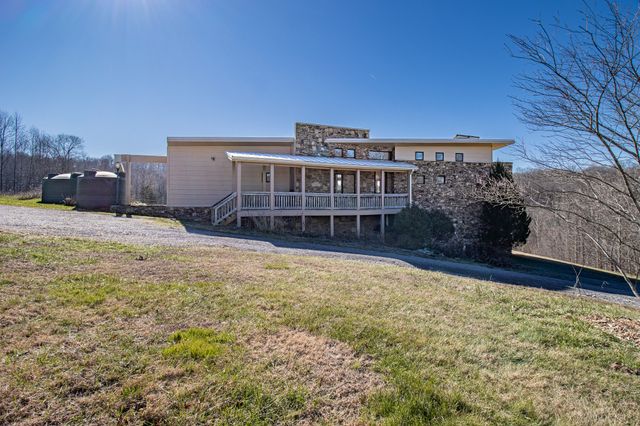 2016 Valley View Rd, Joelton, TN 37080