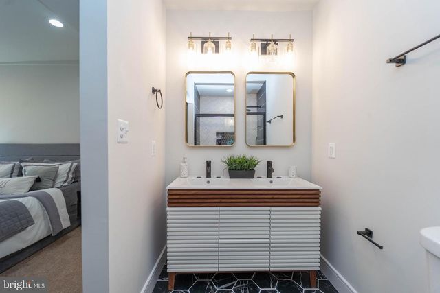 1005 UNION AVE, Baltimore, MD 21211