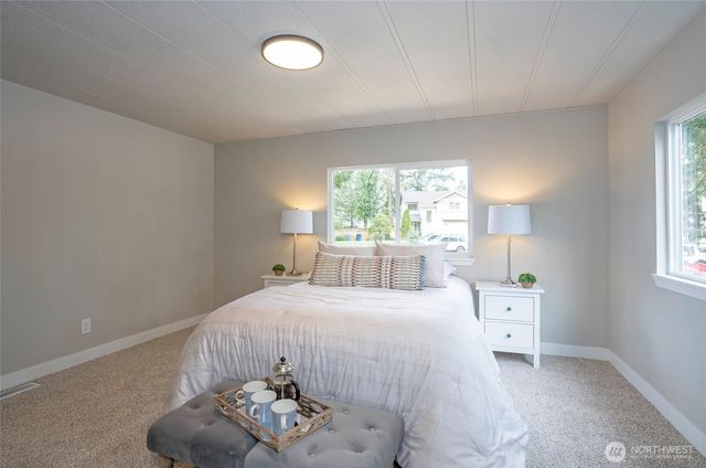 19801 67th Avenue E, Spanaway, WA 98387