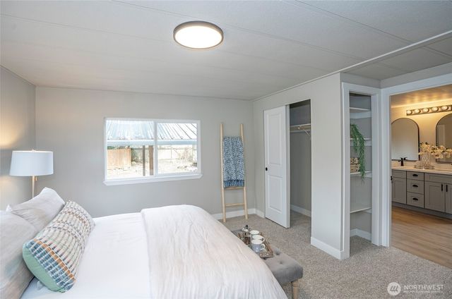 19801 67th Avenue E, Spanaway, WA 98387