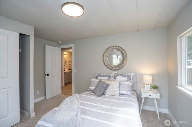 19801 67th Avenue E, Spanaway, WA 98387