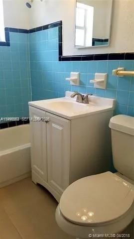 1218 NW 15th St, Fort Lauderdale, FL 33311