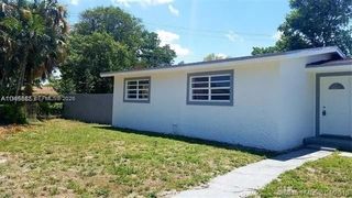 1218 NW 15th St, Fort Lauderdale, FL 33311