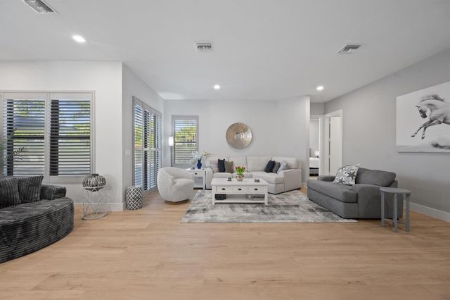1950 S Club Drive, Wellington, FL 33414