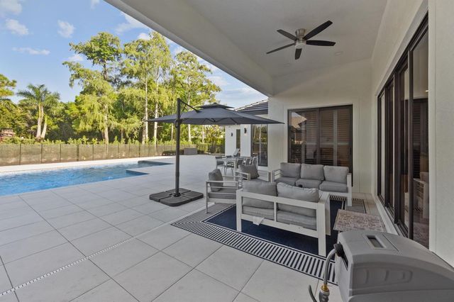 1950 S Club Drive, Wellington, FL 33414
