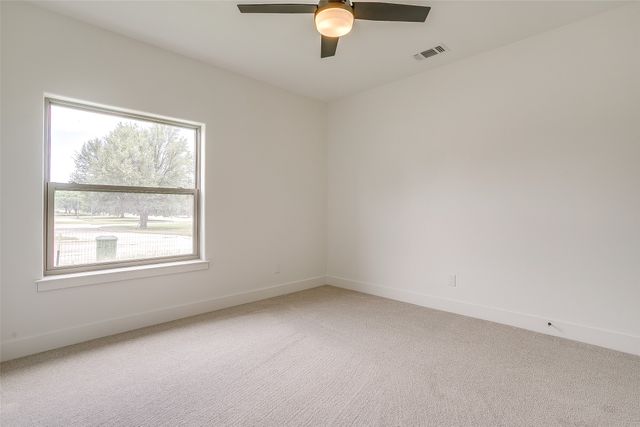 2600 Easy Street, Mineral Wells, TX 76067