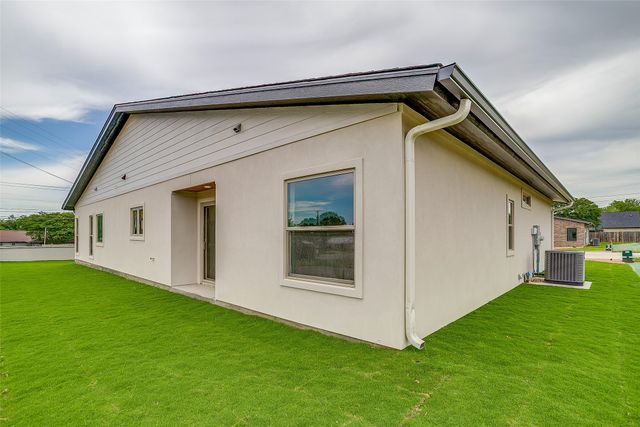 2600 Easy Street, Mineral Wells, TX 76067