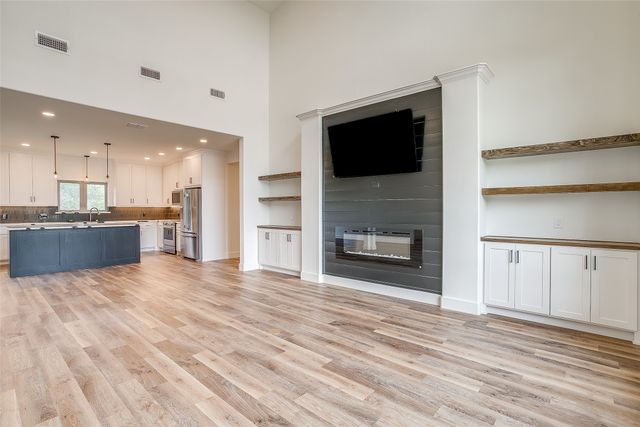 2600 Easy Street, Mineral Wells, TX 76067