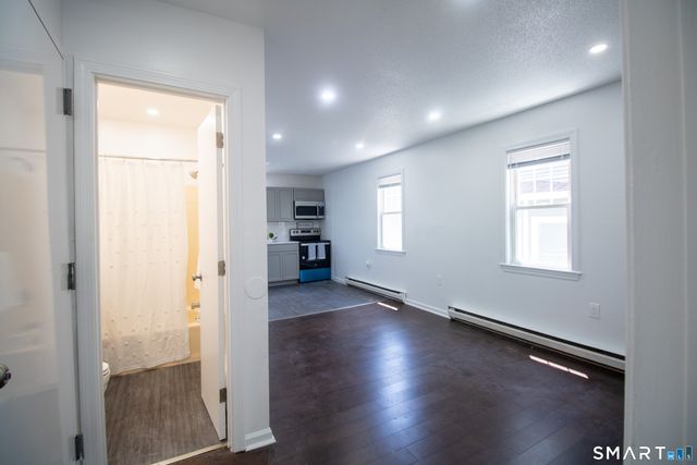 12 Home Street 2, New London, CT 06320