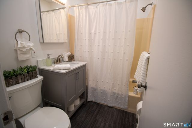 12 Home Street 2, New London, CT 06320