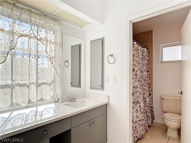 2183 Rio De Janeiro AVE, Punta Gorda, FL 33983