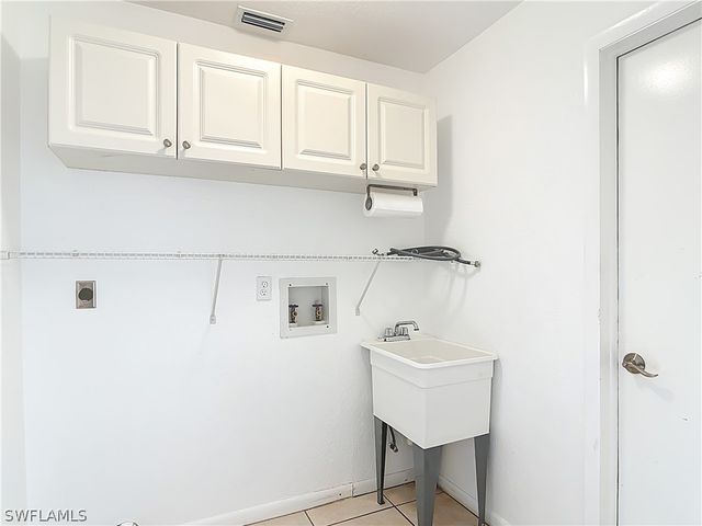 2183 Rio De Janeiro AVE, Punta Gorda, FL 33983