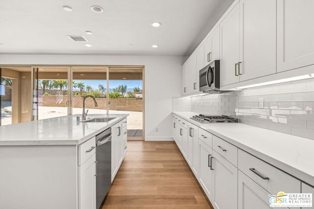 35899 Lasuen Street, Palm Desert, CA 92211