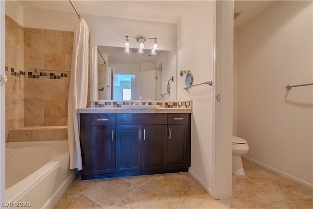 8255 Las Vegas Boulevard 906, Las Vegas, NV 89123