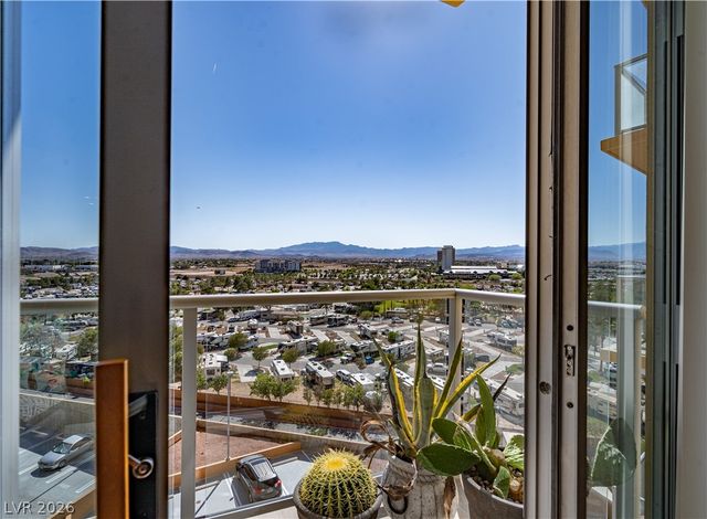 8255 Las Vegas Boulevard 906, Las Vegas, NV 89123