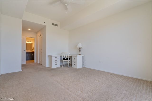 8255 Las Vegas Boulevard 906, Las Vegas, NV 89123