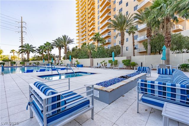 8255 Las Vegas Boulevard 906, Las Vegas, NV 89123