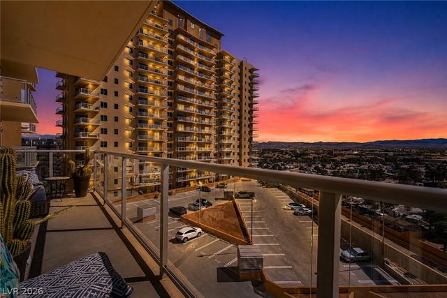 8255 Las Vegas Boulevard 906, Las Vegas, NV 89123