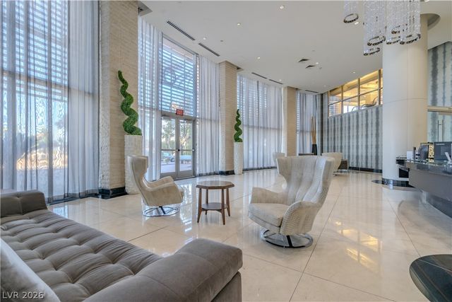8255 Las Vegas Boulevard 906, Las Vegas, NV 89123