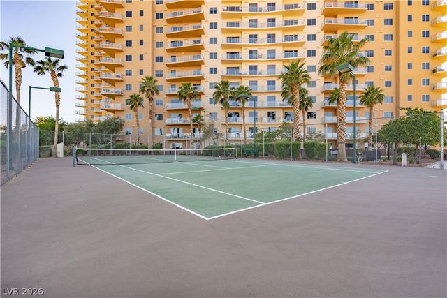 8255 Las Vegas Boulevard 906, Las Vegas, NV 89123