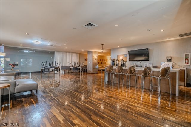 8255 Las Vegas Boulevard 906, Las Vegas, NV 89123