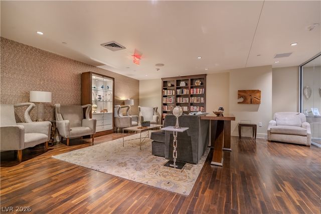 8255 Las Vegas Boulevard 906, Las Vegas, NV 89123