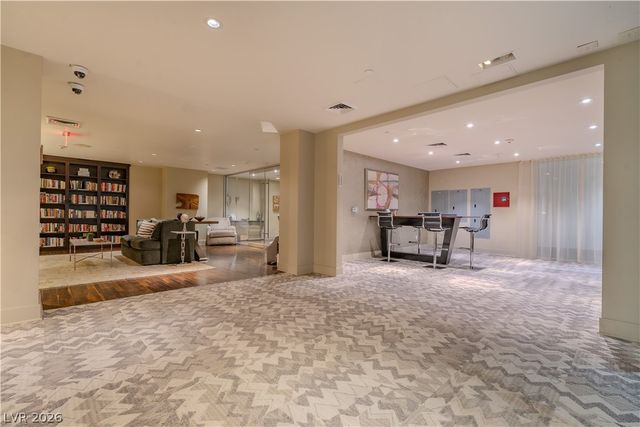 8255 Las Vegas Boulevard 906, Las Vegas, NV 89123