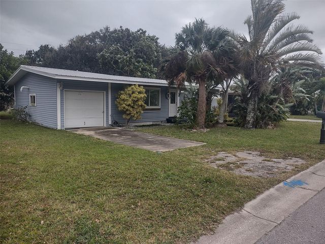 227 WOODLAND AVENUE, Cocoa Beach, FL 32931