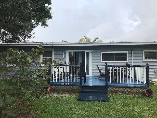 227 WOODLAND AVENUE, Cocoa Beach, FL 32931